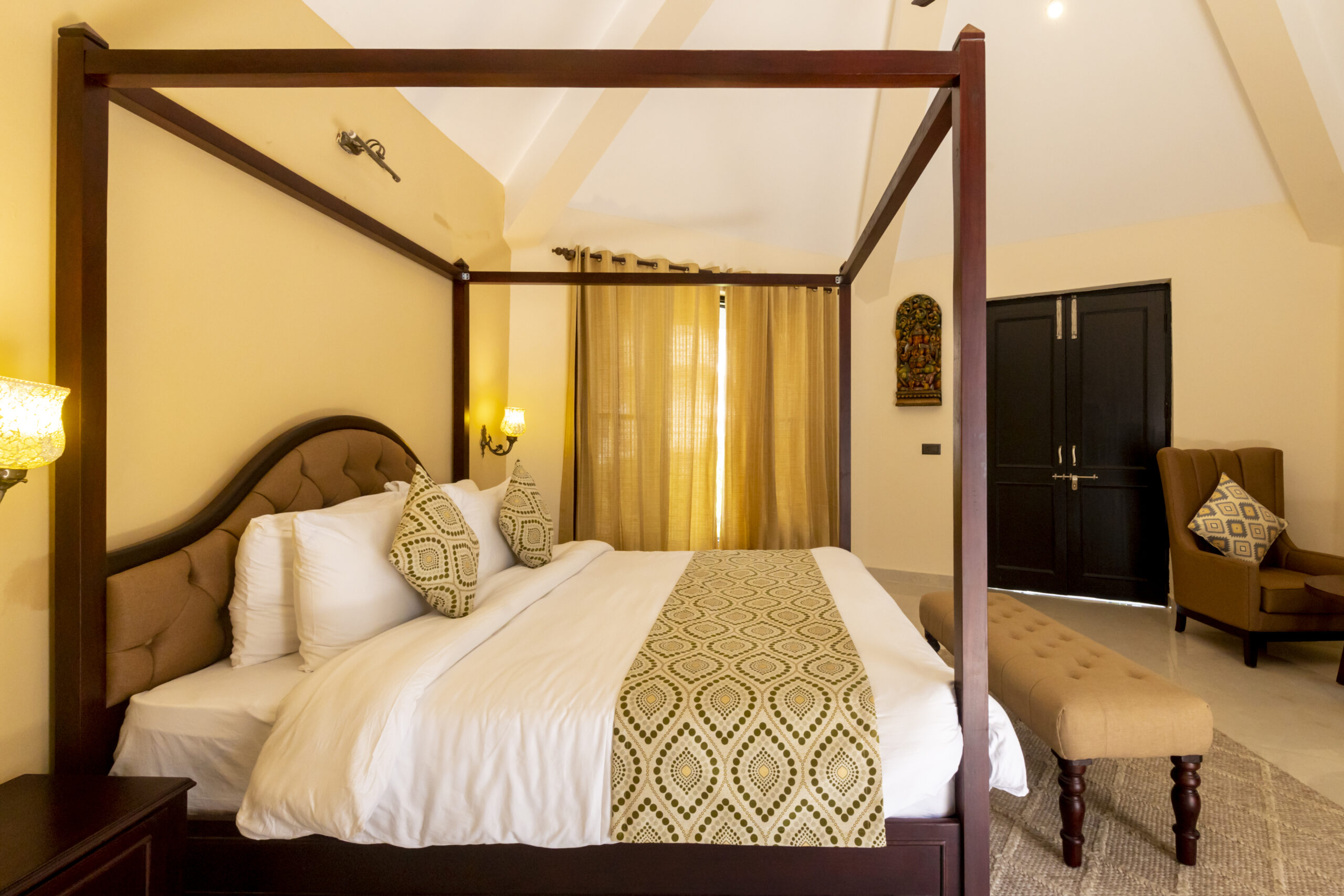 best wellness retreats in rishikesh