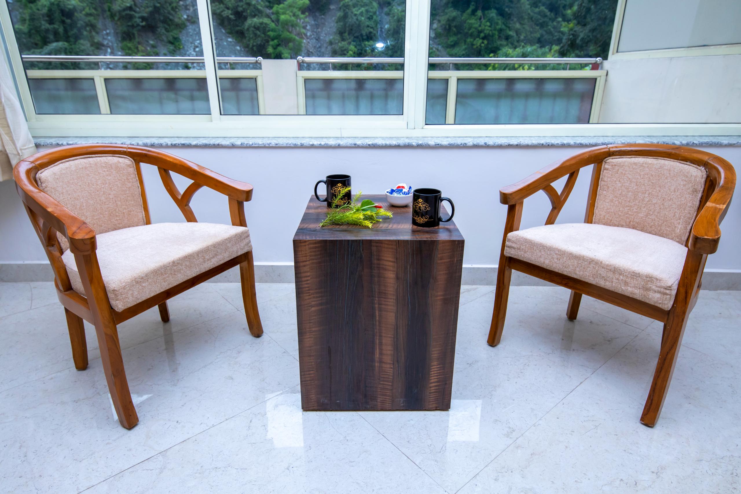 best wellness retreats in rishikesh